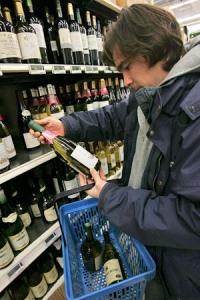 Bourgogne : 2012 marque un record des ventes en grande distribution. © J.-C. GUTNER