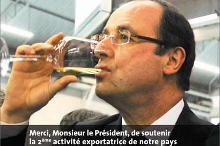 L'association Vin et société interpelle le président François Hollande sur une de ses affiches.
