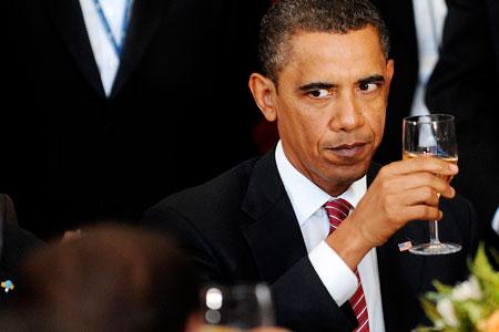 Le premier déjeuner officiel du second mandat du président des États-Unis, Barack Obama, se terminera sur une coupe de « champagne » produit en Californie. © O. DOULIERY/ABACAPRESS.COM 