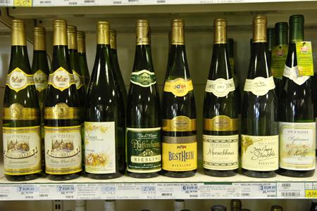 La baisse des ventes de vins d’Alsace en 2011 a surtout concerné les vins d’entrée de gamme. © P.GLEIZES