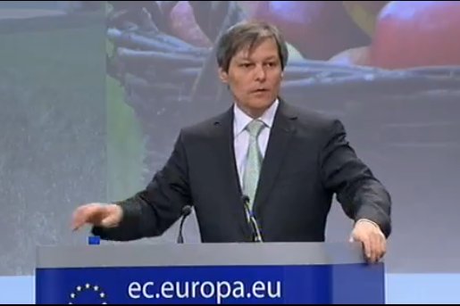 Dacian Ciolos, commissaire européen à l'Agriculture - communication sur la Pac - 18 novembre 2010 (© Commission européenne)